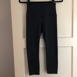 Lululemon high waisted wonder under crop